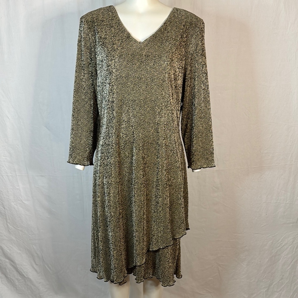 Connected Apparel Textured Patterned Tiered Midi Dress